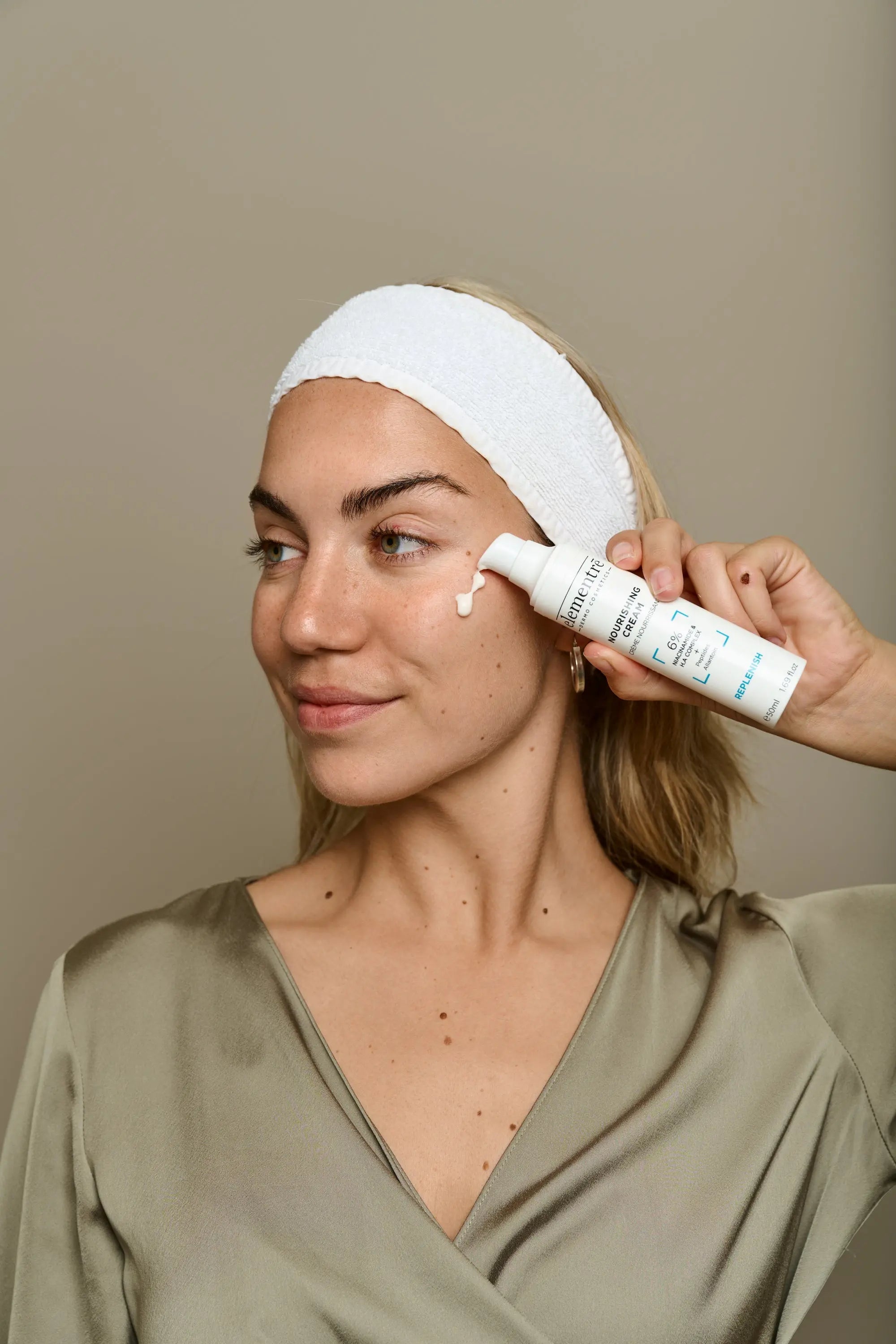 Nourishing Cream elementrē