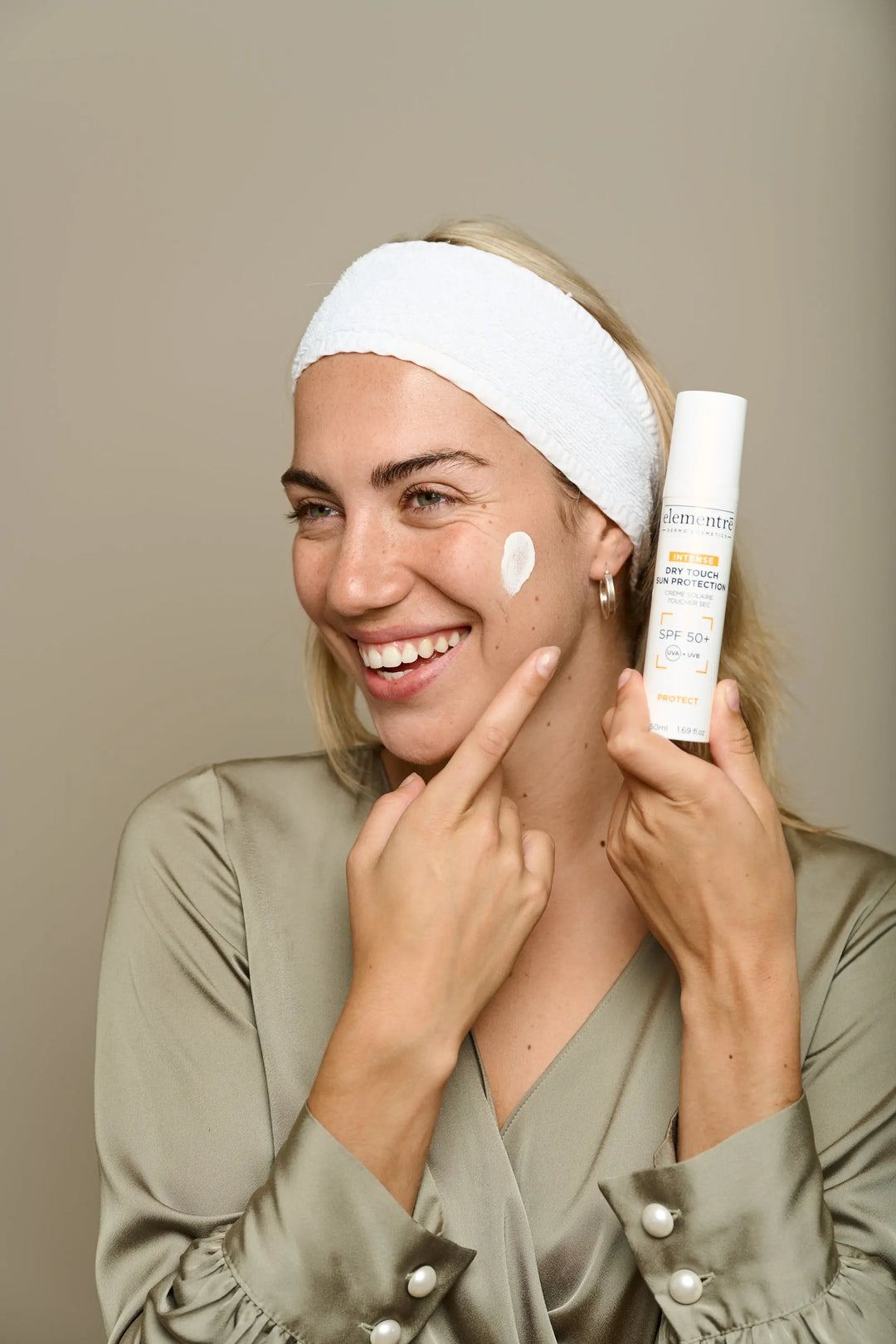 SPF 50+ Dry Touch Sun Protection elementrē