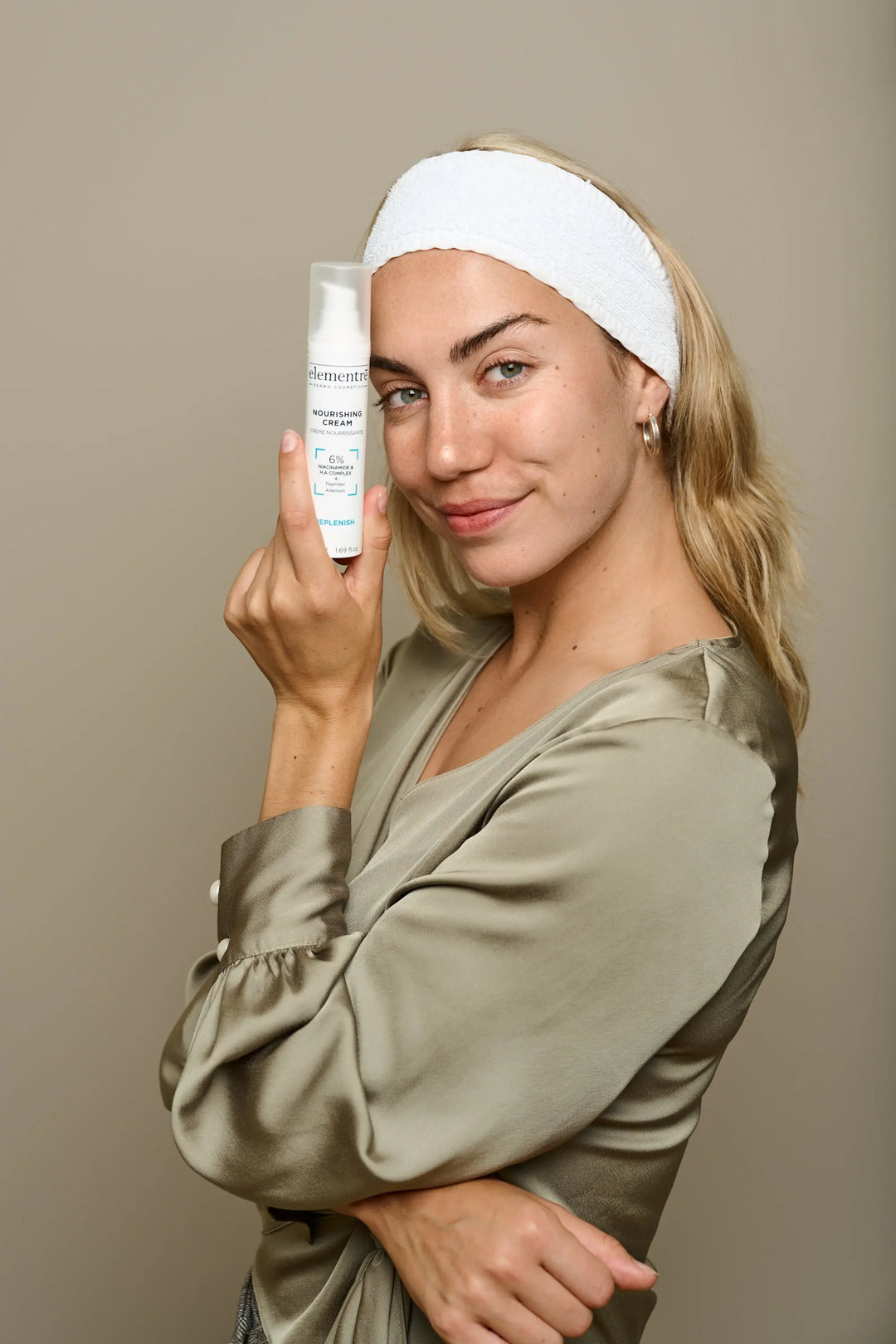 Nourishing Cream elementrē